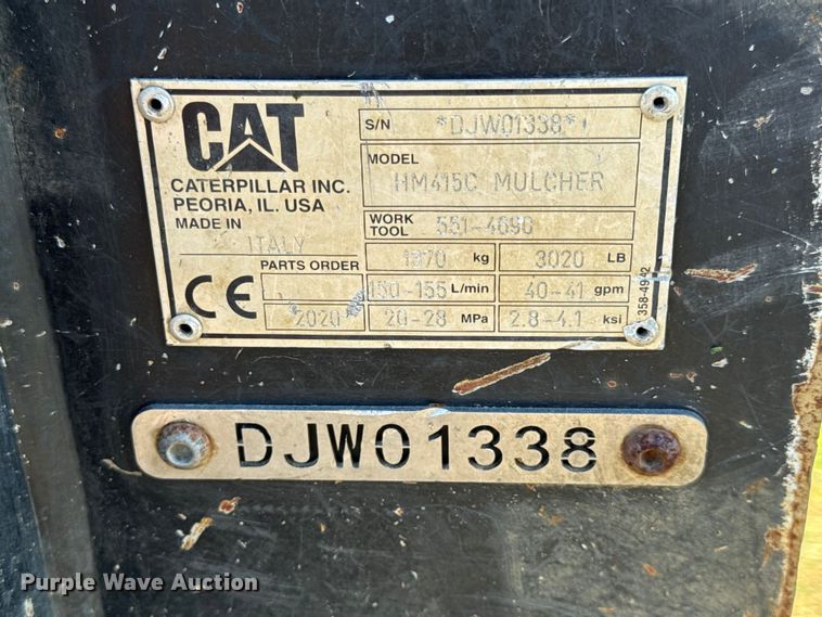 image for item DW6645 2020 Caterpillar HM415C Mulcher skid steer mulcher