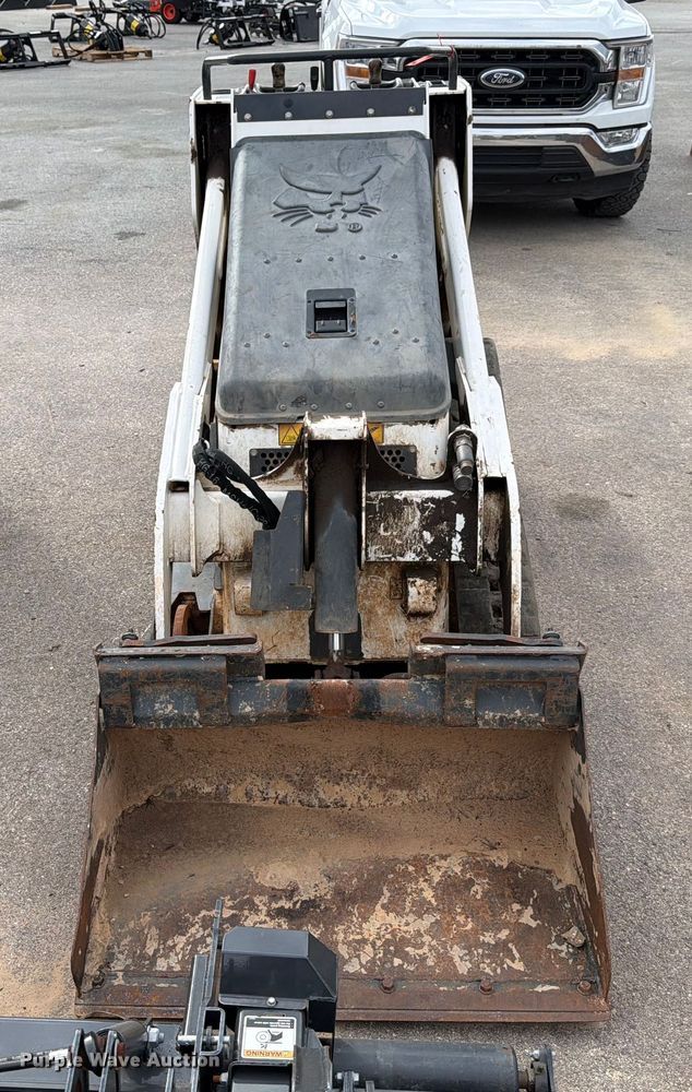 image for item DX5849 2023 Bobcat MT100 compact utility loader