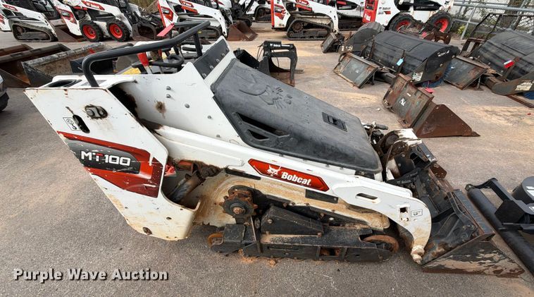 image for item DX5849 2023 Bobcat MT100 compact utility loader