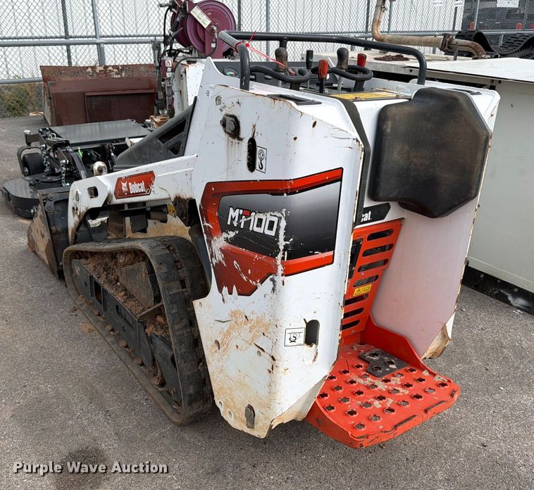 image for item DX5849 2023 Bobcat MT100 compact utility loader