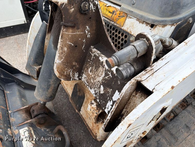 image for item DX5849 2023 Bobcat MT100 compact utility loader