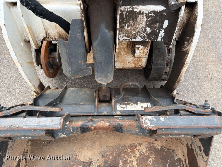 image for item DX5849 2023 Bobcat MT100 compact utility loader