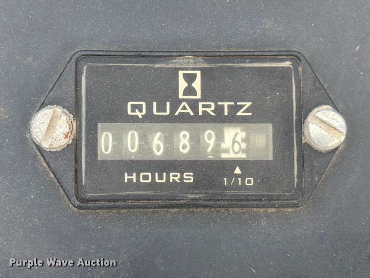 image for item DX5849 2023 Bobcat MT100 compact utility loader