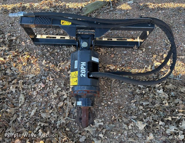 image for item DX5864 2023 Bobcat 20PH skid steer auger