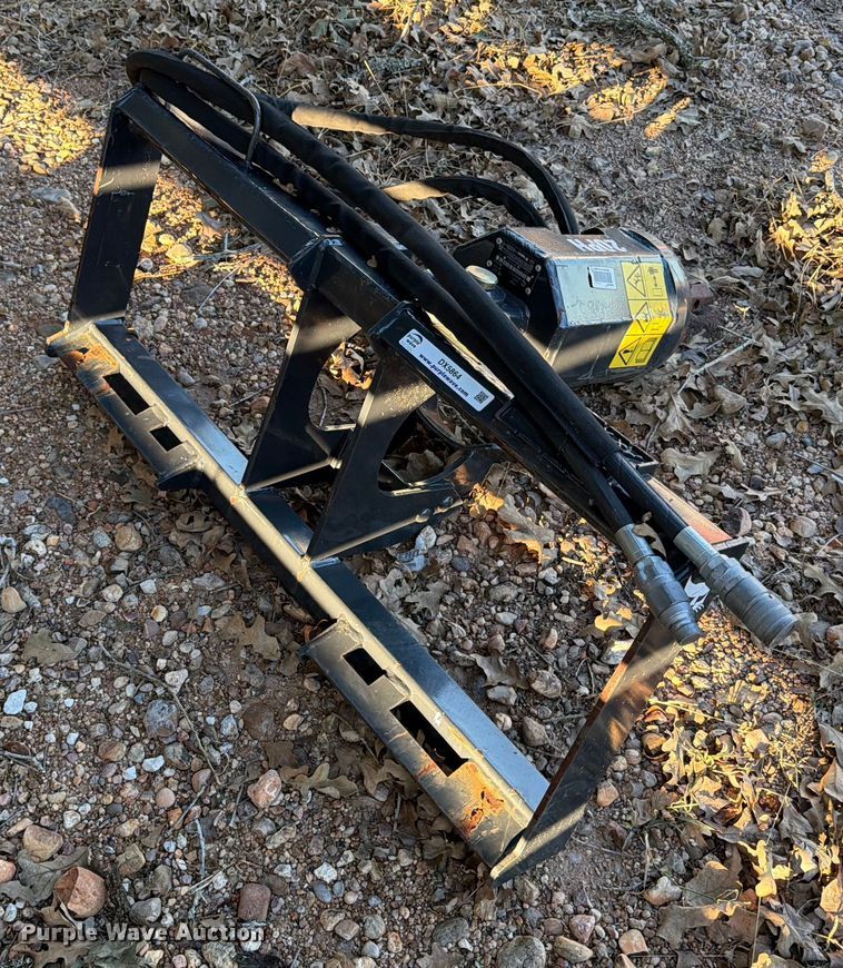 image for item DX5864 2023 Bobcat 20PH skid steer auger