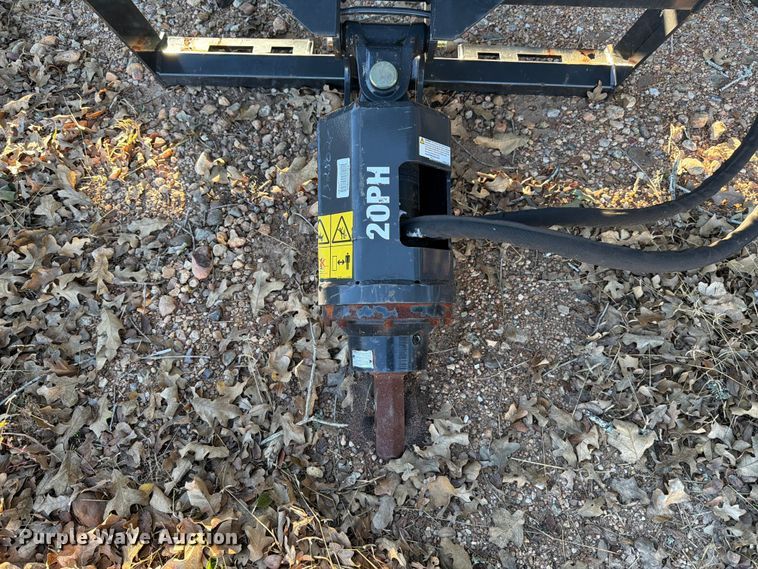 image for item DX5864 2023 Bobcat 20PH skid steer auger