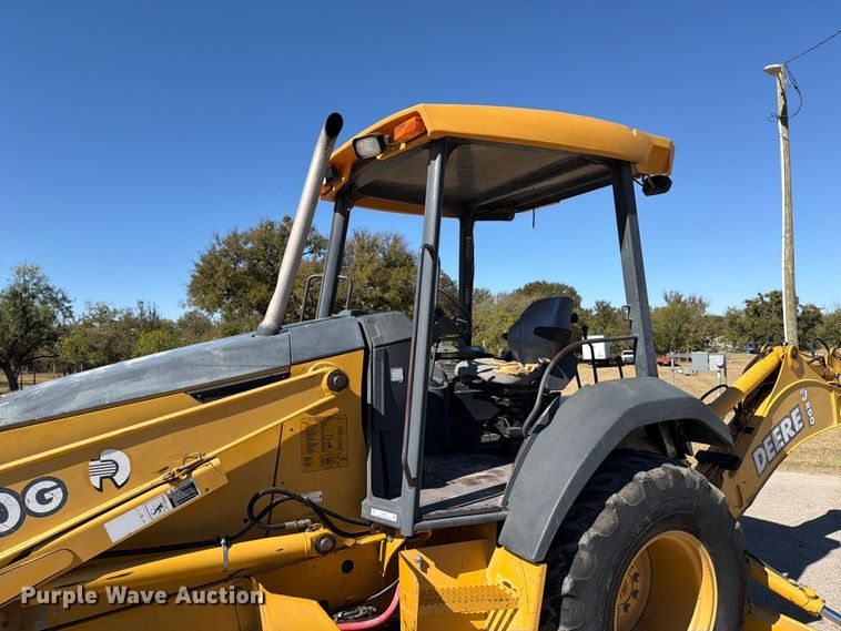 image for item DX5871 2003 John Deere 310G backhoe