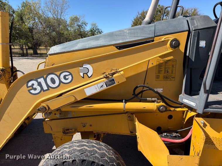 image for item DX5871 2003 John Deere 310G backhoe
