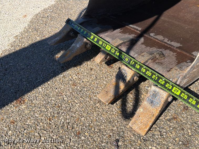 image for item DX5871 2003 John Deere 310G backhoe