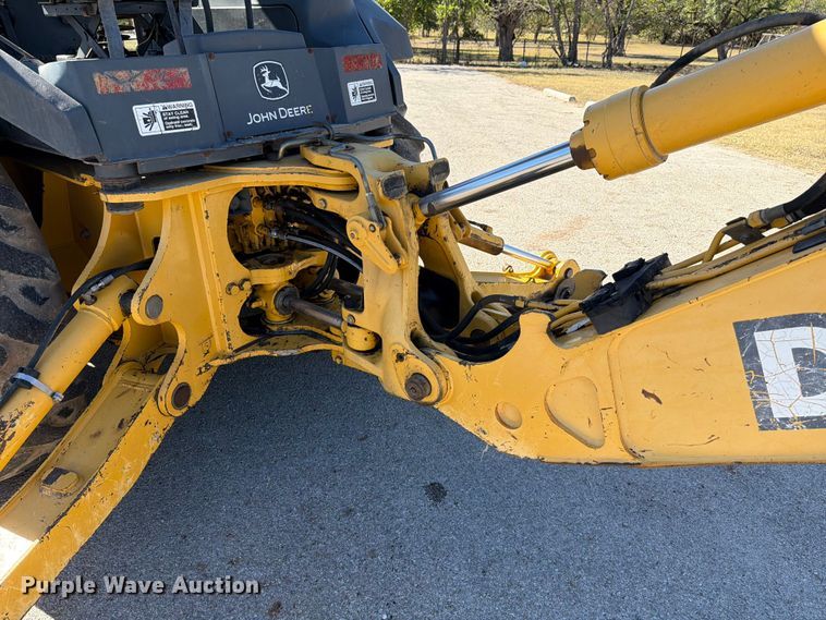 image for item DX5871 2003 John Deere 310G backhoe