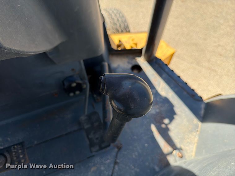 image for item DX5871 2003 John Deere 310G backhoe