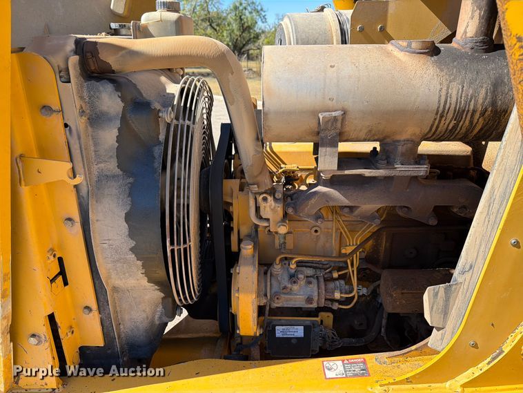 image for item DX5871 2003 John Deere 310G backhoe