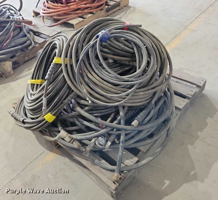 image for item DX6475 Pallet of assorted high pressure hoses