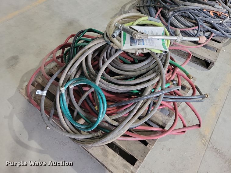 image for item DX6476 Pallet of assorted water hoses