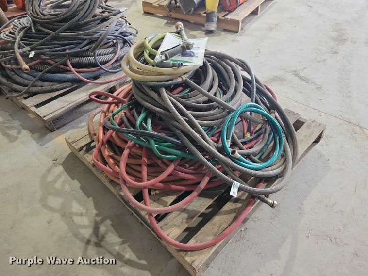 image for item DX6476 Pallet of assorted water hoses