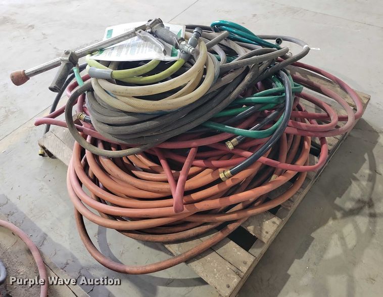 image for item DX6476 Pallet of assorted water hoses