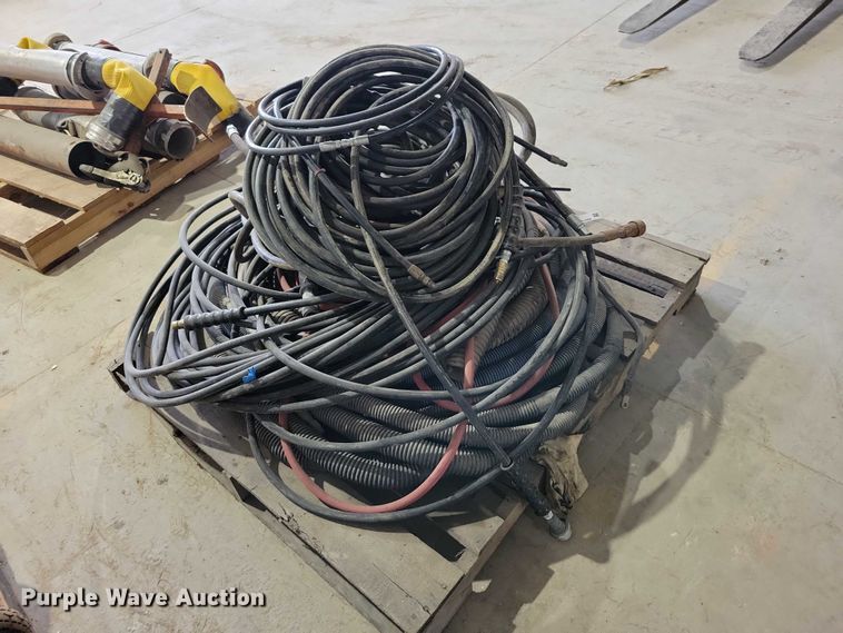 image for item DX6477 Pallet of assorted high pressure hoses
