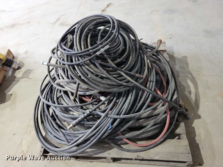 image for item DX6477 Pallet of assorted high pressure hoses