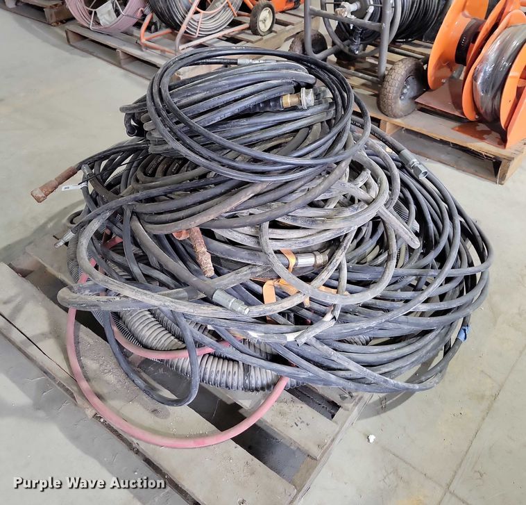 image for item DX6477 Pallet of assorted high pressure hoses