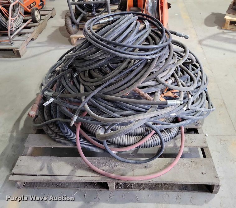 image for item DX6477 Pallet of assorted high pressure hoses