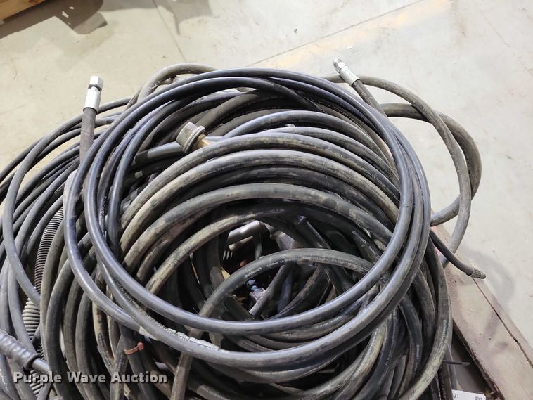 image for item DX6477 Pallet of assorted high pressure hoses