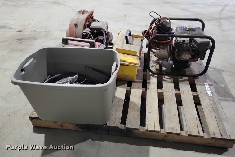 image for item DX6490 Assorted tools