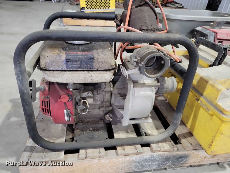 image for item DX6490 Assorted tools