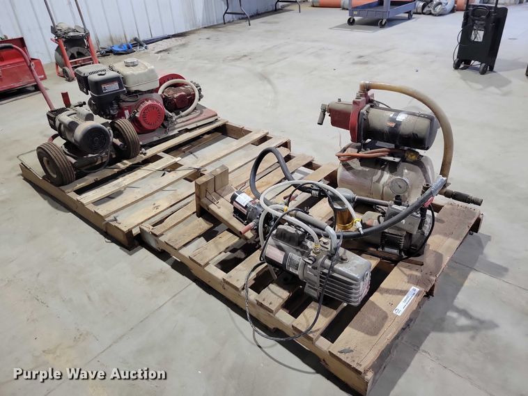 image for item DX6492 Assorted tools