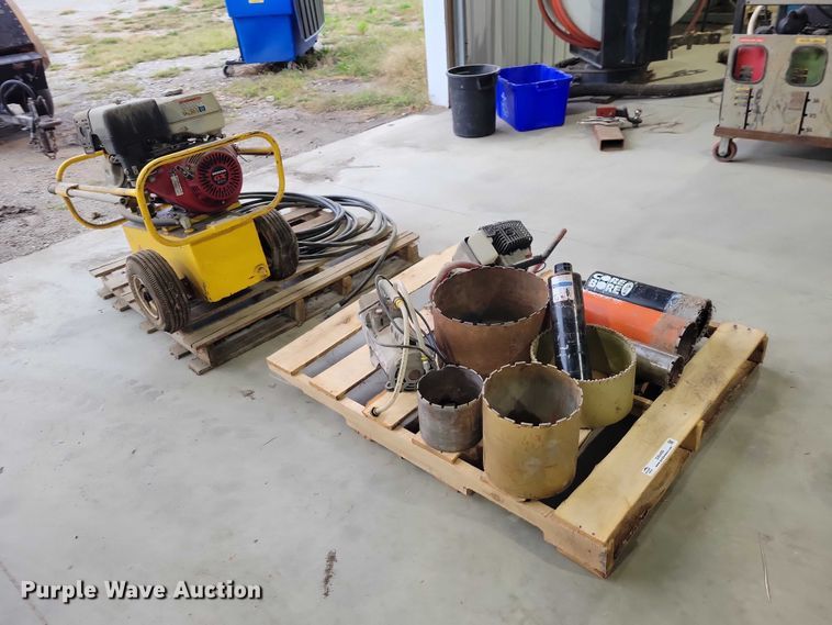 image for item DX6499 (2) power units