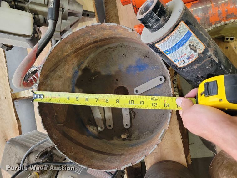 image for item DX6499 (2) power units