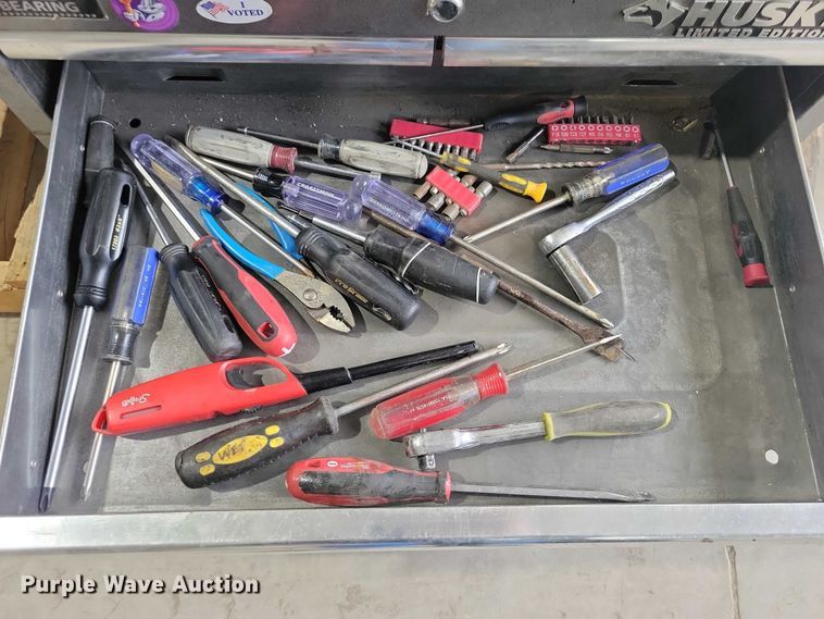 image for item DX6500 Assorted tools