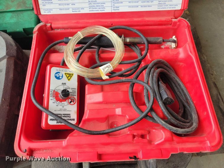 image for item DX6500 Assorted tools