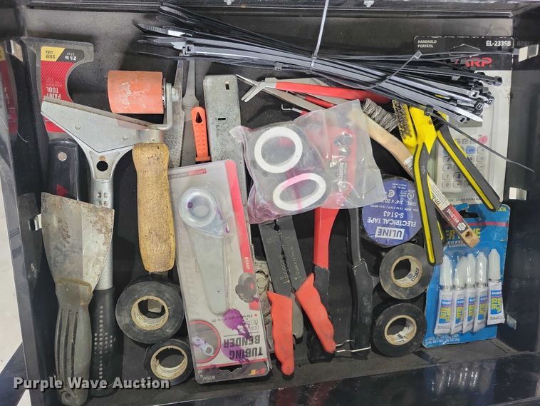 image for item DX6500 Assorted tools