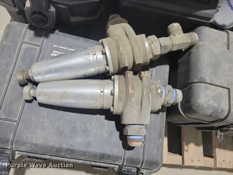 image for item DX6508 Assorted tools