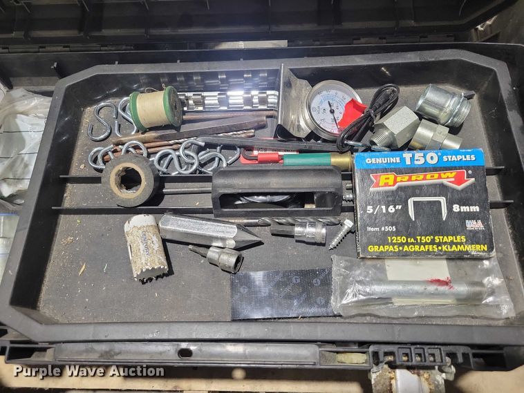 image for item DX6508 Assorted tools