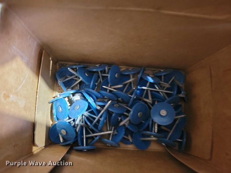 image for item DX6508 Assorted tools