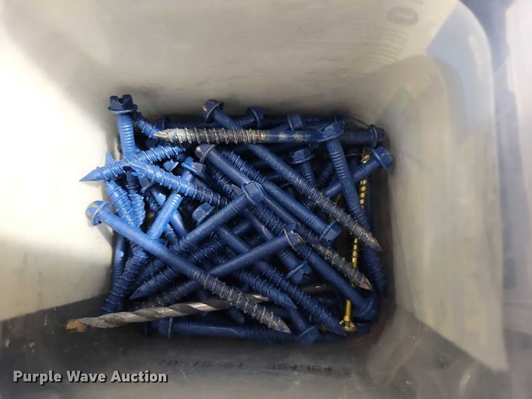 image for item DX6508 Assorted tools