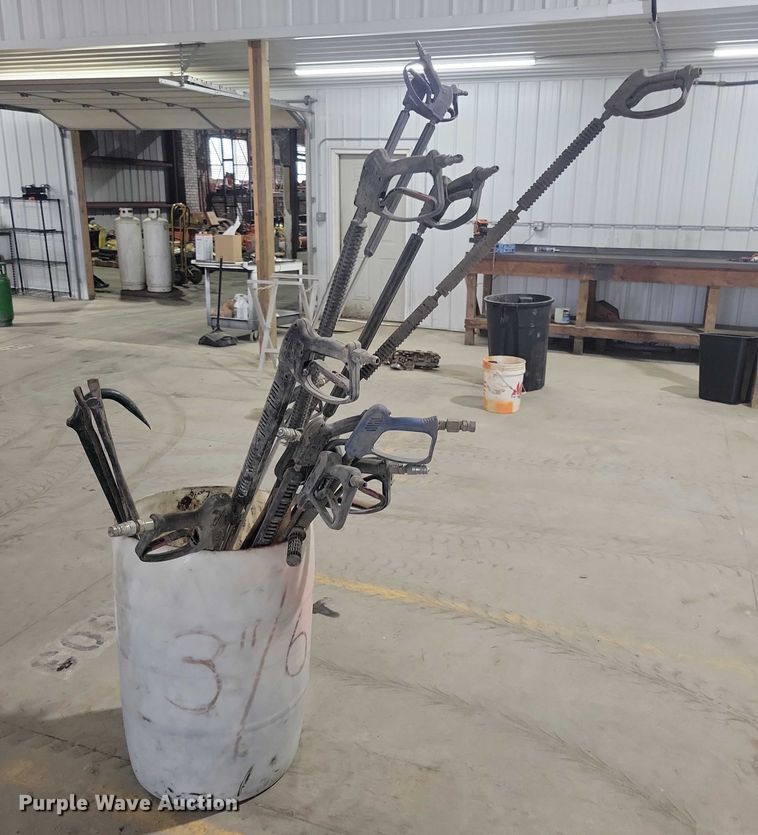 image for item DX6509 Approximately 13 pressure washer wands