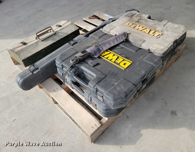 image for item DX6510 Assorted tools