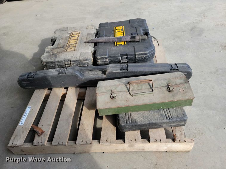 image for item DX6510 Assorted tools