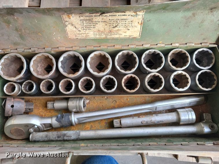 image for item DX6510 Assorted tools