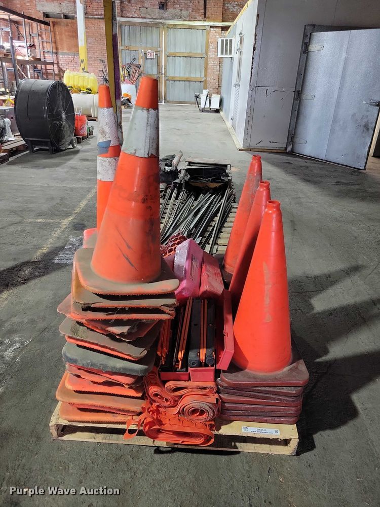 image for item DX6512 Road safety equipment