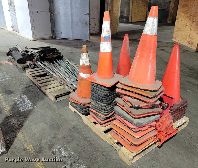 image for item DX6512 Road safety equipment