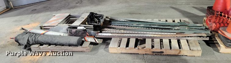 image for item DX6512 Road safety equipment