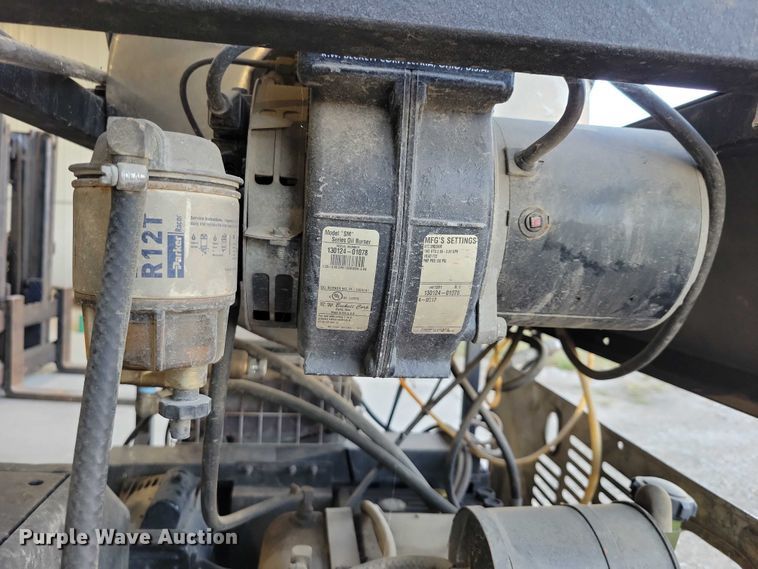 image for item DX6517 Mi-T-M pressure washer