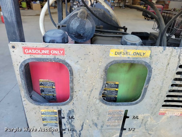 image for item DX6517 Mi-T-M pressure washer