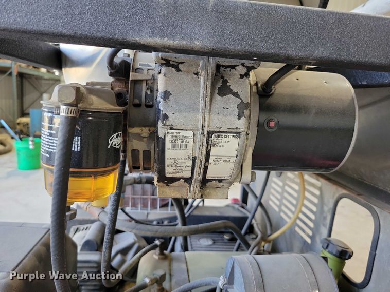 image for item DX6518 Mi-T-M pressure washer