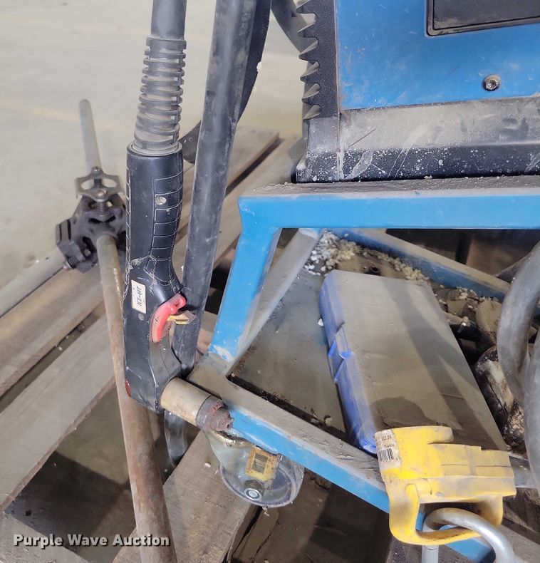 image for item DX6523 Miller Spectrum 875 plasma cutter