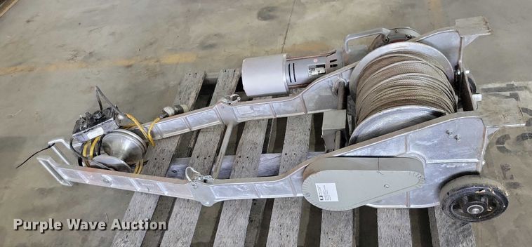 image for item DX6536 Ridgid 700 manhole winch