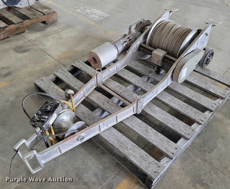 image for item DX6536 Ridgid 700 manhole winch